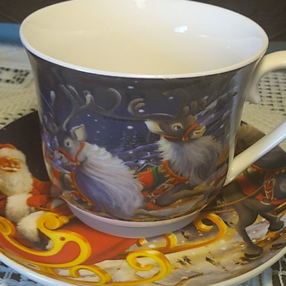 Santa tea cup, coffee mugs matching set - Picture 3 of 4